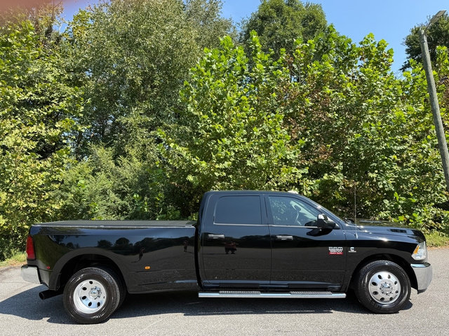 Used 2012 RAM 3500 ST w/ Chrome Appearance Group RWD image 5