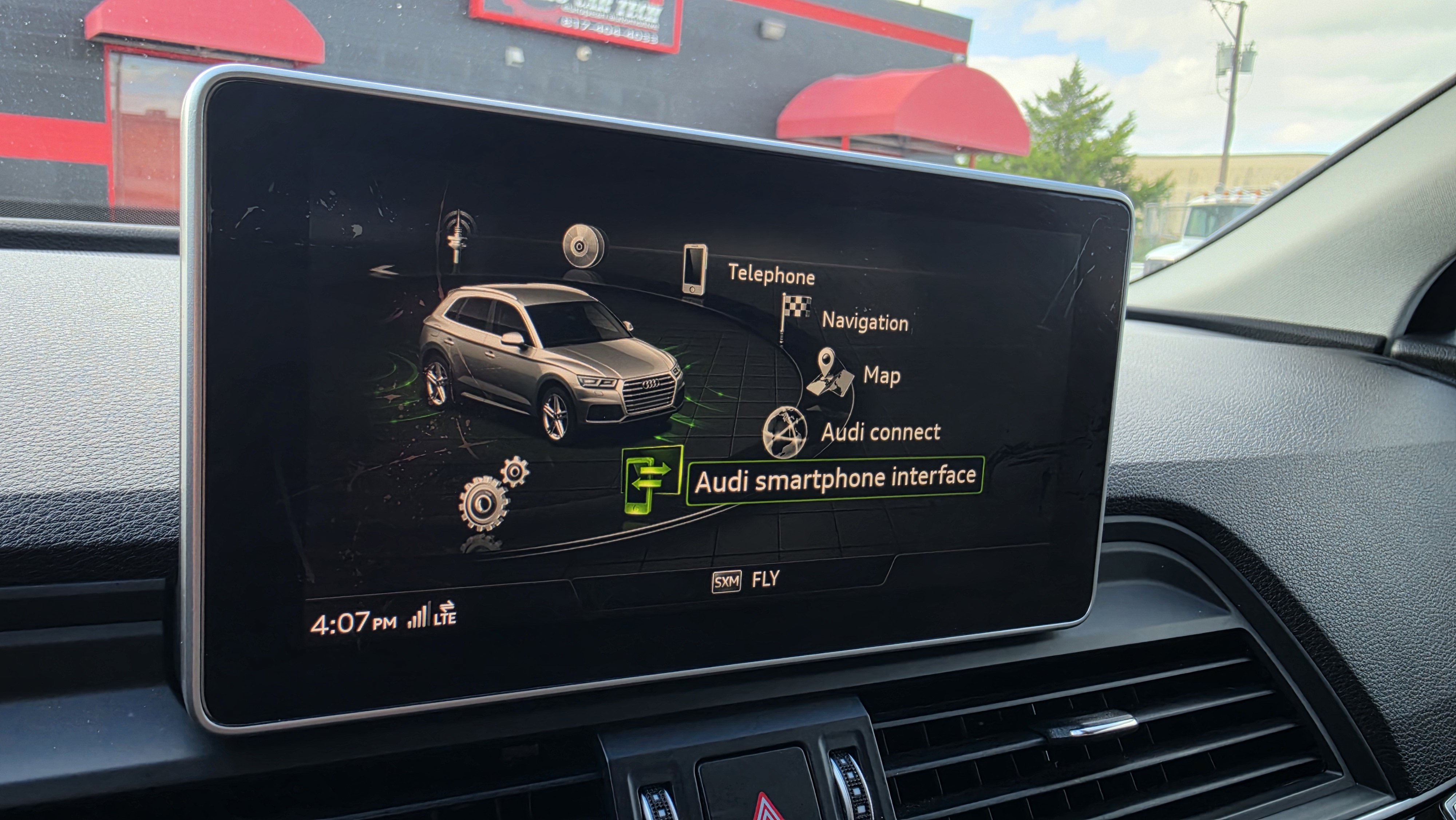 Used 2019 Audi Q5 2.0T Premium Plus w/ Premium Plus Package AWD/4WD image 39