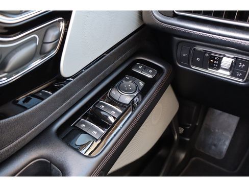 Used 2020 Lincoln Aviator Reserve w/ Equipment Group 202A AWD/4WD image 29