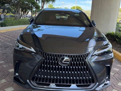 Used 2025 Lexus NX 250 FWD w/ Accessory Package (2T) image 1