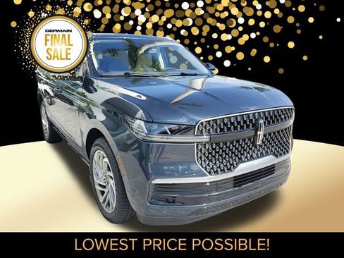 New 2025 Lincoln Navigator Reserve image 4