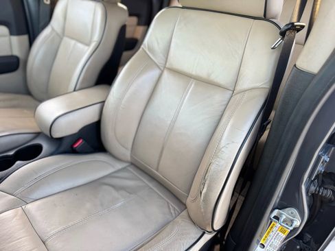 Used 2008 HUMMER H3 Luxury AWD/4WD image 16