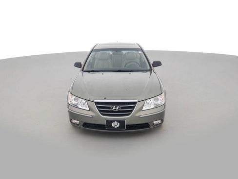 Used 2010 Hyundai Sonata Limited FWD image 2