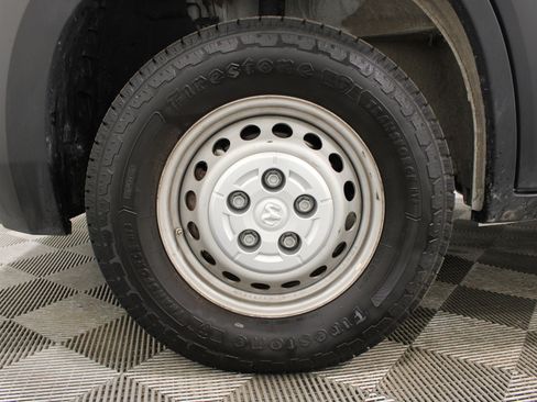 Used 2025 RAM ProMaster 2500 w/ Convenience Group FWD image 29