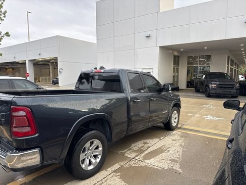 Used 2019 RAM 1500 Laramie RWD image 4