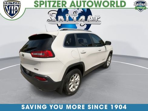Used 2016 Jeep Cherokee Latitude w/ Comfort/Convenience Group AWD/4WD image 9