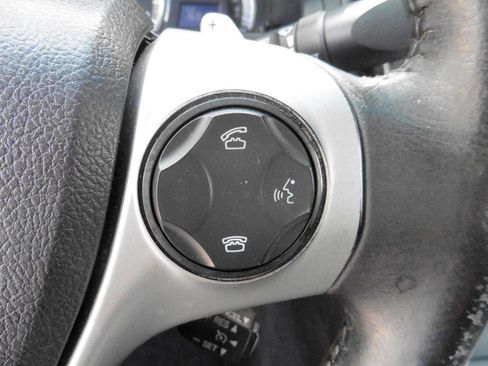 Used 2014 Toyota Camry SE w/ Moonroof Package FWD image 12