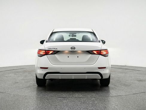 Used 2025 Nissan Sentra S FWD image 7