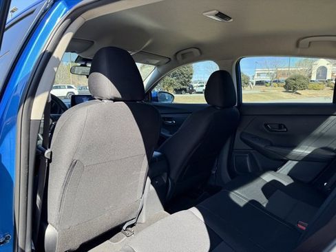 Used 2025 Nissan Sentra SV image 28