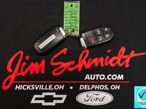 Used 2018 Dodge Charger SXT Plus w/ Driver Convenience Group image 40