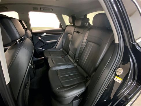 Used 2019 Audi Q5 2.0T Premium image 20