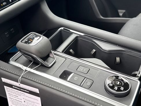 New 2026 Nissan Pathfinder SV w/ SV Premium Package image 25