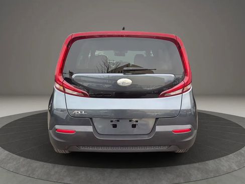 Used 2020 Kia Soul LX FWD image 6