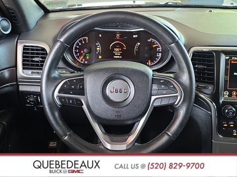 Used 2018 Jeep Grand Cherokee Limited w/ Trailer Tow Group IV AWD/4WD image 13