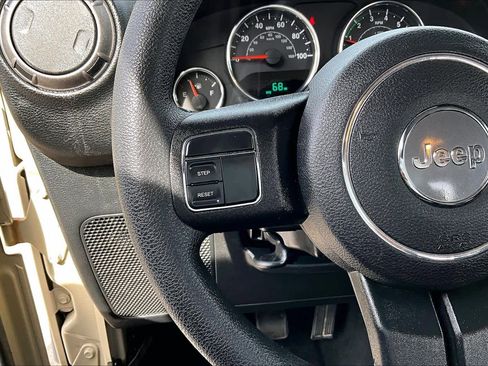 Used 2018 Jeep Wrangler Sport image 24