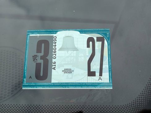 Used 2019 Dodge Grand Caravan SXT image 15