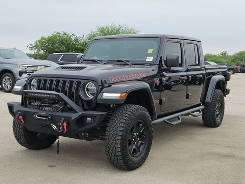 Used 2020 Jeep Gladiator Mojave AWD/4WD image 7