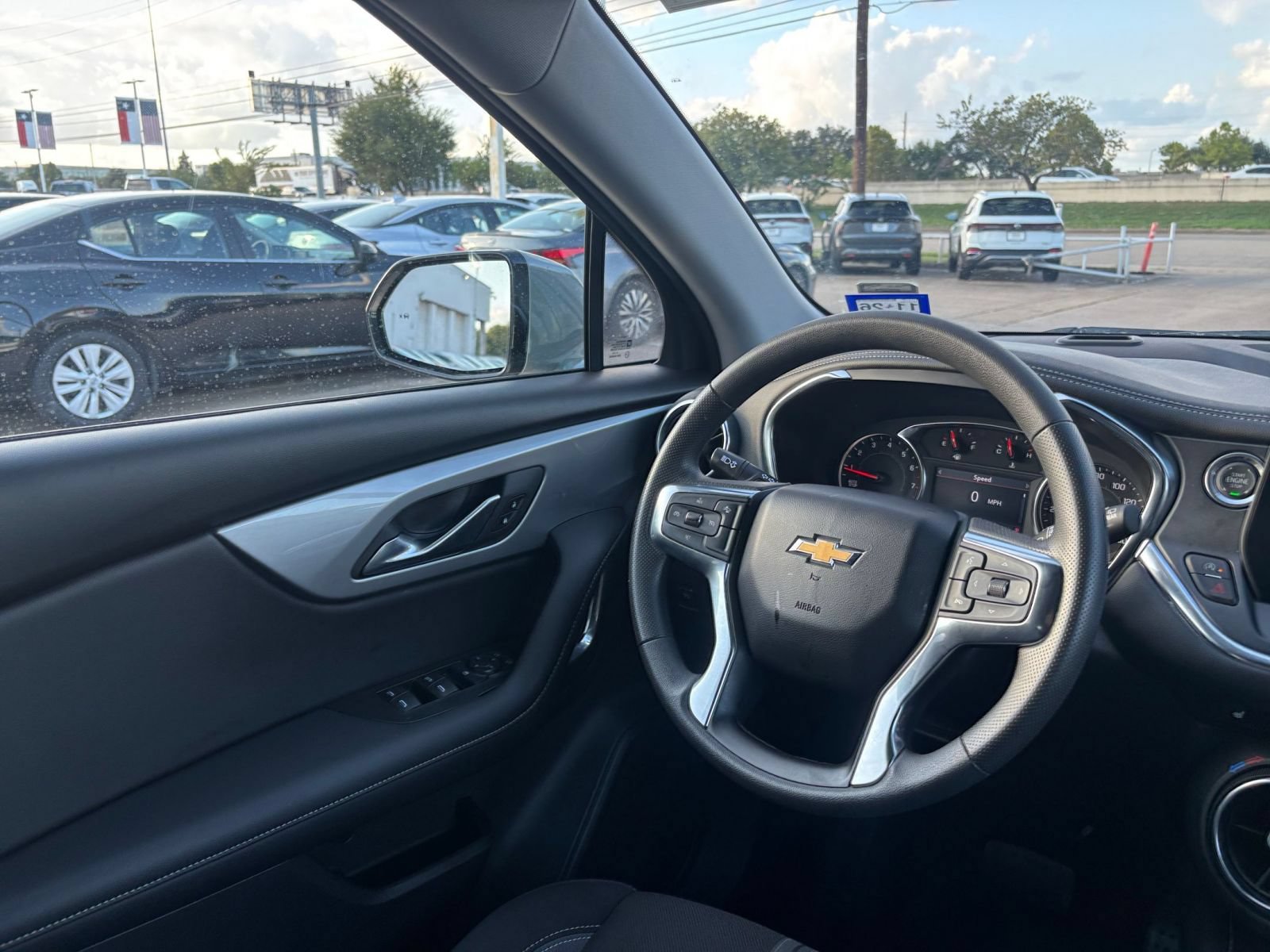 Used 2026 Chevrolet Blazer LT FWD image 33
