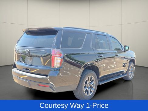Used 2023 Chevrolet Tahoe Z71 w/ Luxury Package AWD/4WD image 9