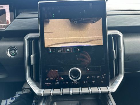 Used 2025 GMC Acadia Elevation AWD/4WD image 72