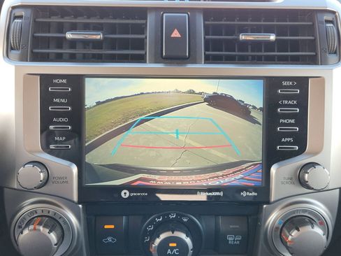 Used 2022 Toyota 4Runner SR5 Premium image 21