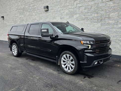 Used 2021 Chevrolet Silverado 1500 High Country w/ Technology Package AWD/4WD image 7