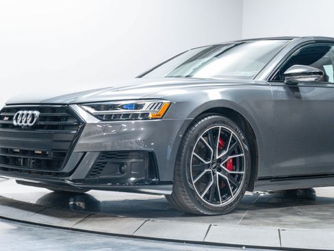 Used 2020 Audi S8 L AWD/4WD image 4