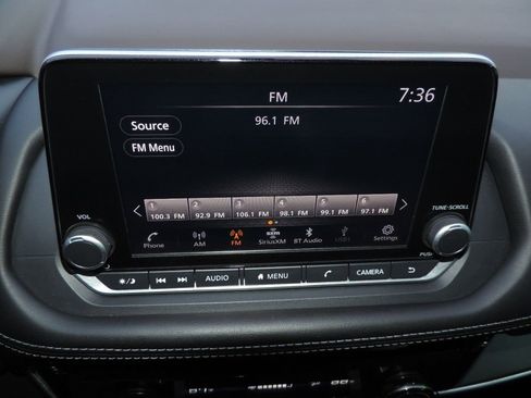 Used 2023 Nissan Rogue SV image 21