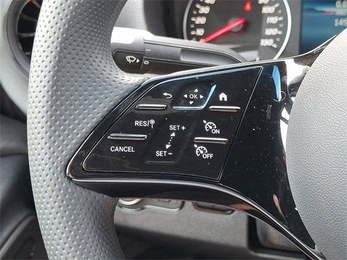 Used 2025 Mercedes-Benz Sprinter 2500 image 22