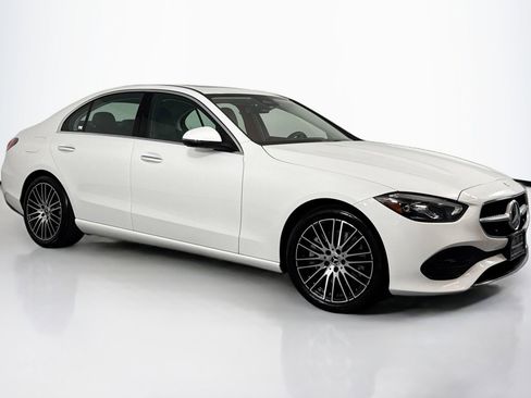 Used 2022 Mercedes-Benz C 300 Sedan image 3