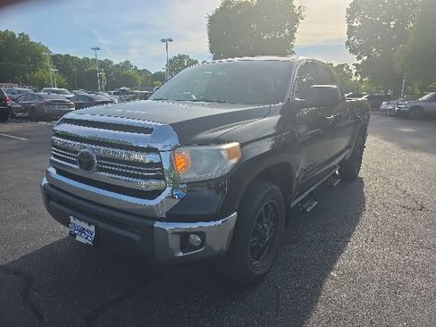 Used 2016 Toyota Tundra SR5 AWD/4WD image 5
