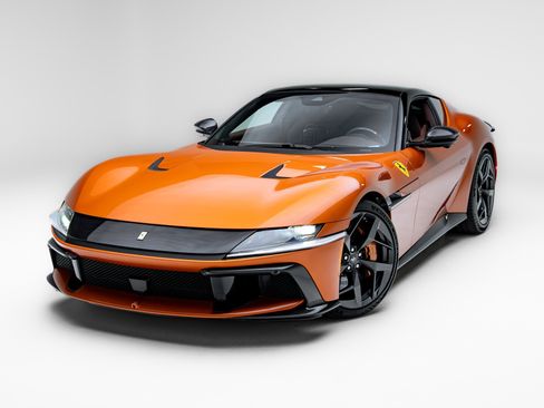 Used 2025 Ferrari 12Cilindri RWD image 21