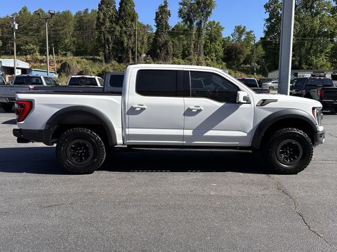 Certified 2022 Ford F150 Raptor w/ Equipment Group 801A High AWD/4WD image 5