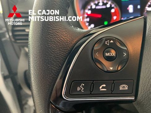 Used 2024 Mitsubishi Eclipse Cross SE image 12