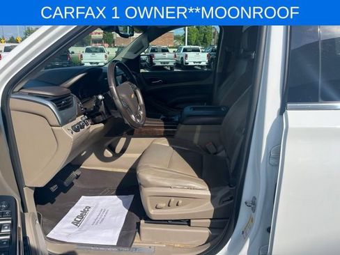 Used 2017 Chevrolet Suburban LT AWD/4WD image 23