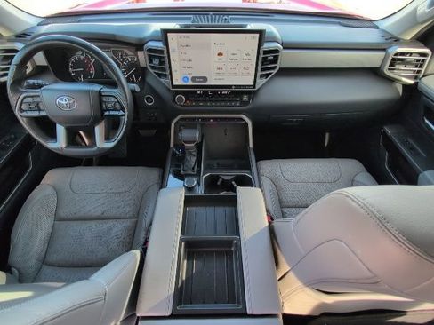 Used 2022 Toyota Tundra Limited image 5