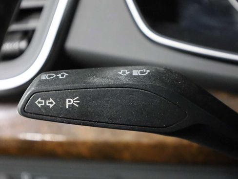 Used 2018 Audi Q5 2.0T Premium AWD/4WD image 28