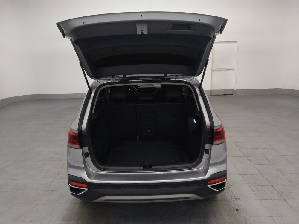 Used 2024 Volkswagen Taos SE FWD image 29