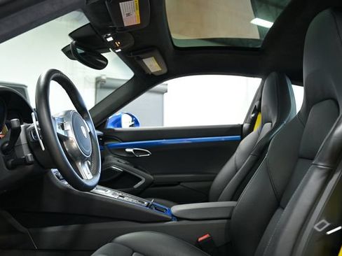 Used 2014 Porsche 911 Turbo S AWD/4WD image 40