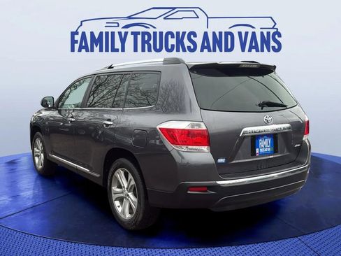 Used 2012 Toyota Highlander Limited image 3