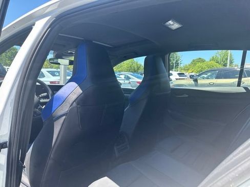 Used 2024 Volkswagen Golf R AWD/4WD image 14