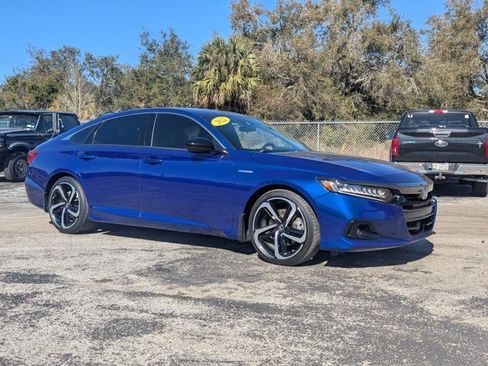 Used 2022 Honda Accord Sport image 3
