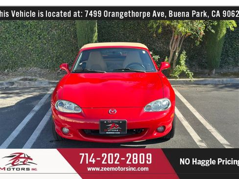 Used 2002 MAZDA MX-5 Miata SE RWD image 3