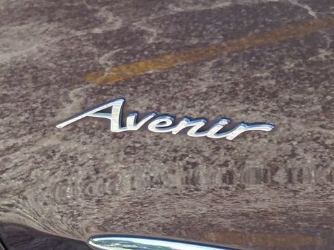 Used 2020 Buick Enclave Avenir w/ Avenir Technology Package FWD image 13