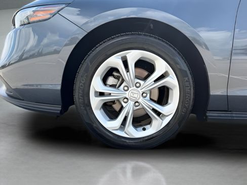 Used 2024 Honda Accord LX image 30