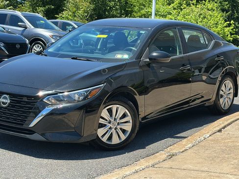 Used 2024 Nissan Sentra S FWD image 1