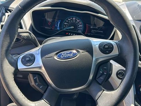 Used 2014 Ford C-MAX Energi SEL w/ Equipment Group 302A FWD image 19