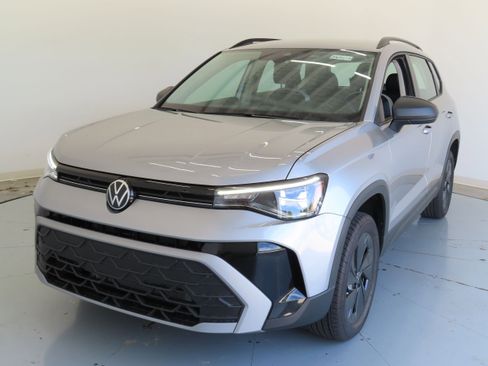 New 2025 Volkswagen Taos S image 9