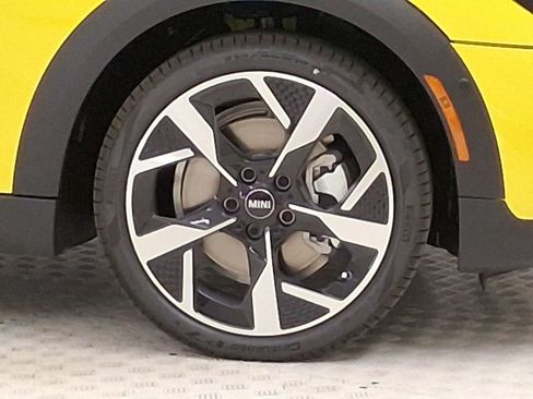 New 2026 MINI Cooper S FWD image 13