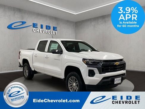 New 2026 Chevrolet Colorado LT w/ LT Convenience Package AWD/4WD image 1